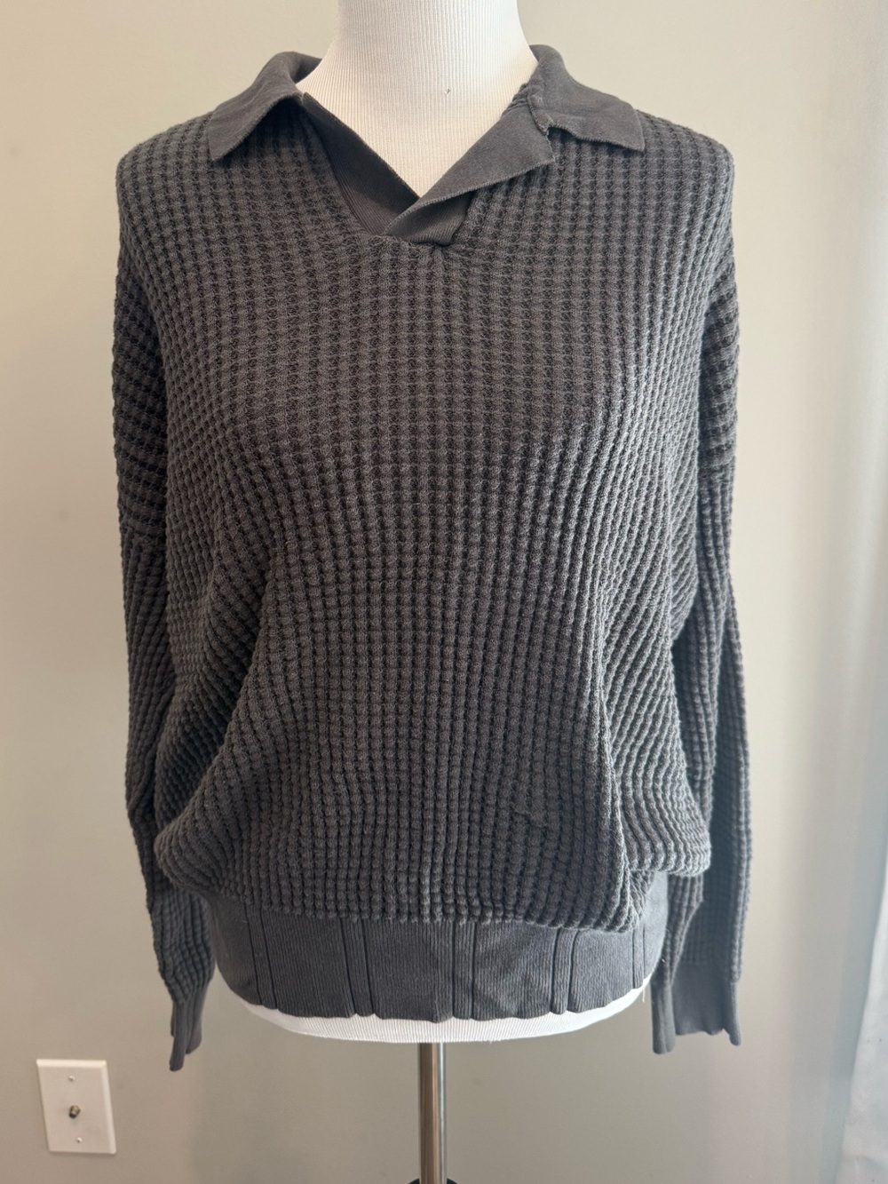 Standard Cloth Gray Waffle Knit Collared Pullover Sweater Men’s Small